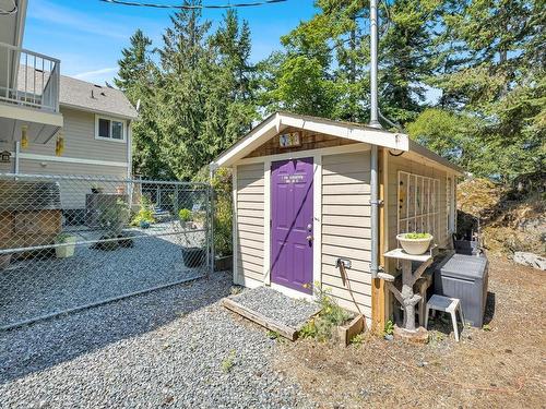 7824 Dalrae Pl, Sooke, BC - Outdoor With Exterior