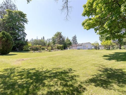 6787 Grant Rd West, Sooke, BC - Outdoor