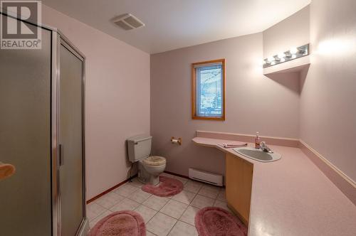 192 Twin Lakes Road Lot# 6, Kaleden, BC - Indoor Photo Showing Bathroom