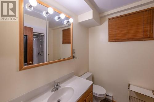 192 Twin Lakes Road Lot# 6, Kaleden, BC - Indoor Photo Showing Bathroom