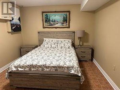 4506 Idlewild Crescent, Mississauga, ON - Indoor Photo Showing Bedroom