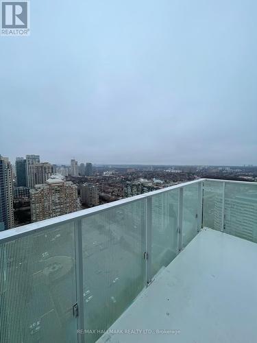 2903 - 3900 Confederation Parkway, Mississauga, ON - Outdoor With View