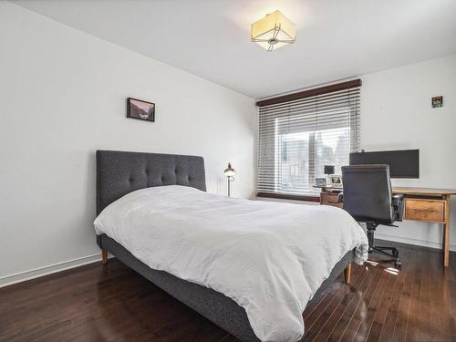 Chambre Ã Â coucher - 21 Rue Serge-Garant, Montréal (Verdun/Île-Des-Soeurs), QC - Indoor Photo Showing Bedroom