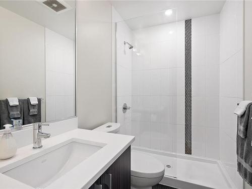 408-613 Herald St, Victoria, BC - Indoor Photo Showing Bathroom