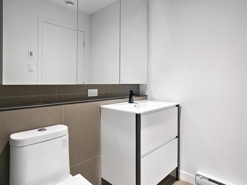 Salle de bains - 2310-1160 Rue Mackay, Montréal (Ville-Marie), QC - Indoor Photo Showing Bathroom