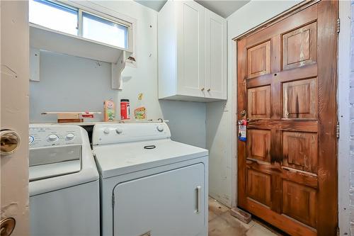 30 Cannon Street W, Hamilton, ON - Indoor Photo Showing Laundry Room
