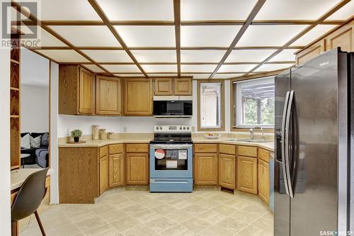 1418 Wascana Highlands, Regina, SK - Indoor Photo Showing Kitchen