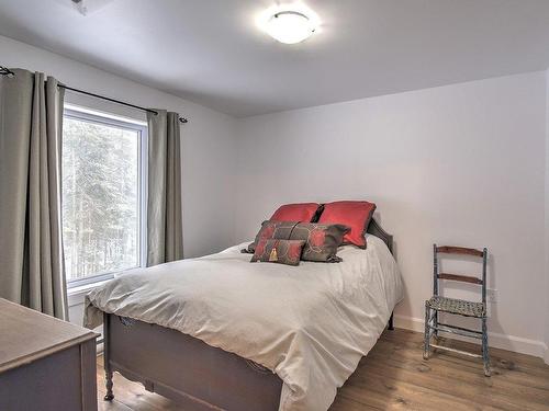 Chambre Ã Â coucher - 360 Ch. Du Roi-Du-Nord, Mont-Tremblant, QC - Indoor Photo Showing Bedroom