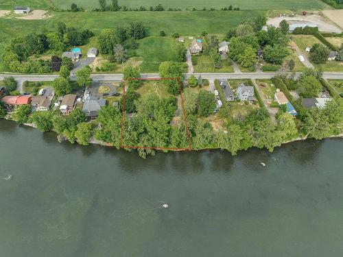 Overall view - 2623  - 2627 Ch. Des Patriotes, Richelieu, QC - Outdoor With Body Of Water With View