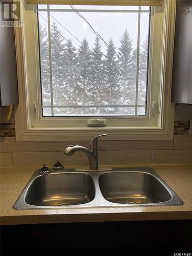 760 Mary Street, Canora, SK - Indoor Photo Showing Kitchen With Double Sink