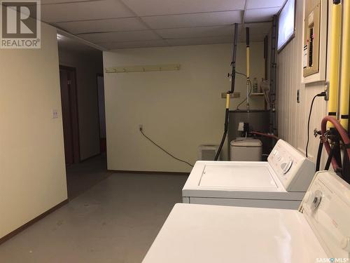 760 Mary Street, Canora, SK - Indoor Photo Showing Laundry Room