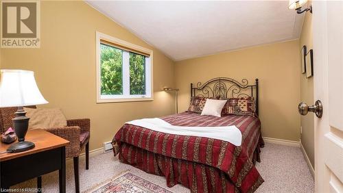 110 Hobson'S Harbour Drive, Northern Bruce Peninsula, ON - Indoor Photo Showing Bedroom