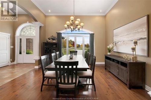 10989 River Line, Chatham-Kent, ON - Indoor Photo Showing Dining Room