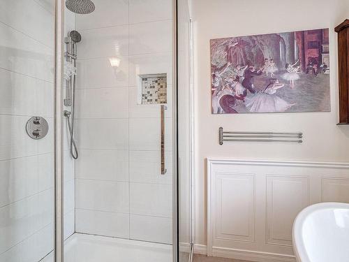 Salle de bains - 330 Rue Édouard-Laberge, Mercier, QC - Indoor Photo Showing Bathroom