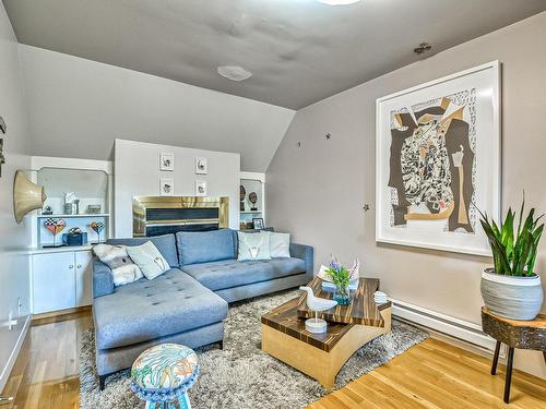 Dwelling - 2353 Rue De L'Église, Val-David, QC - Indoor Photo Showing Living Room