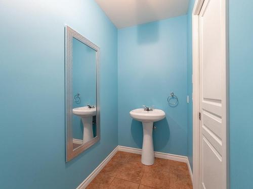 Powder room - 1687 Rue Mondor, Sherbrooke (Brompton/Rock Forest/Saint-Élie/Deauville), QC - Indoor Photo Showing Bathroom
