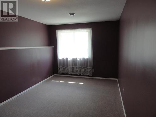5411 W 54 Avenue, Fort Nelson, BC - Indoor Photo Showing Other Room