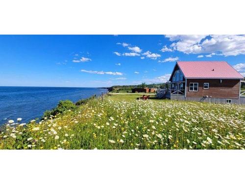 Overall view - 749 Boul. Du Griffon, Gaspé, QC - Outdoor With Body Of Water With View