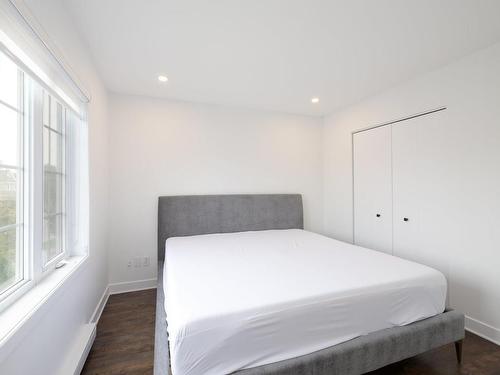 Chambre Ã Â coucher - 107 Rue Des Pruches, Vaudreuil-Dorion, QC - Indoor Photo Showing Bedroom