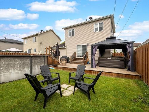 Cour - 107 Rue Des Pruches, Vaudreuil-Dorion, QC - Outdoor With Deck Patio Veranda With Exterior