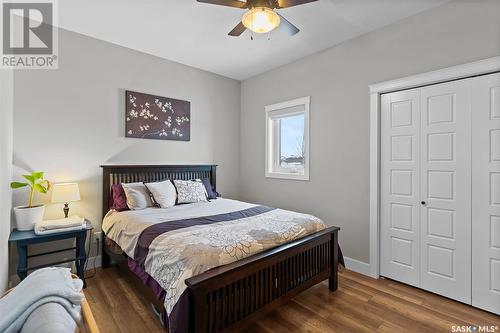 446 Saskatchewan Road, Sarilia Country Estates, SK - Indoor Photo Showing Bedroom