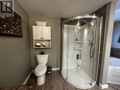5264 43 Street, Fort Nelson, BC - Indoor Photo Showing Bathroom