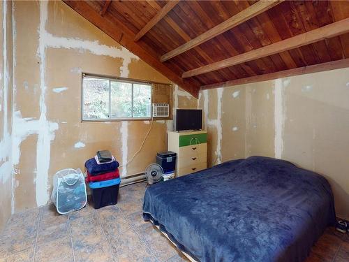 984 Descanso Valley Dr, Gabriola Island, BC - Indoor Photo Showing Bedroom
