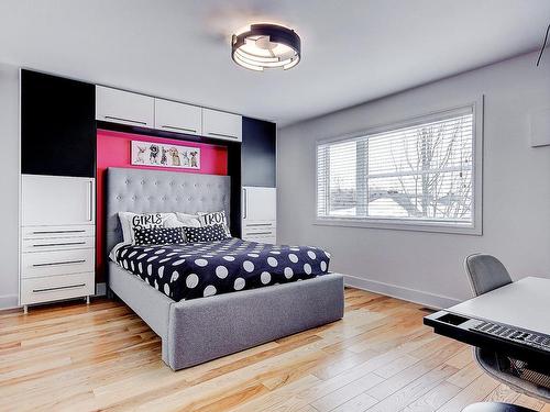 Bedroom - 238 Rue William-P.-Christie, Saint-Jean-Sur-Richelieu, QC - Indoor Photo Showing Bedroom