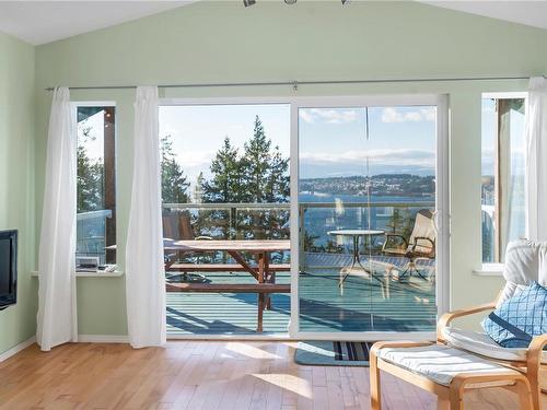 5-620 Helanton Rd, Quadra Island, BC - Indoor