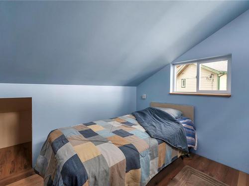 5-620 Helanton Rd, Quadra Island, BC - Indoor Photo Showing Bedroom