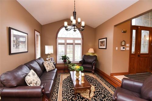 85 Unity Side Road, Caledonia, ON - Indoor Photo Showing Living Room