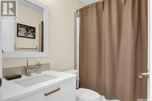 5266 Aviator Crescent, Regina, SK - Indoor Photo Showing Bathroom