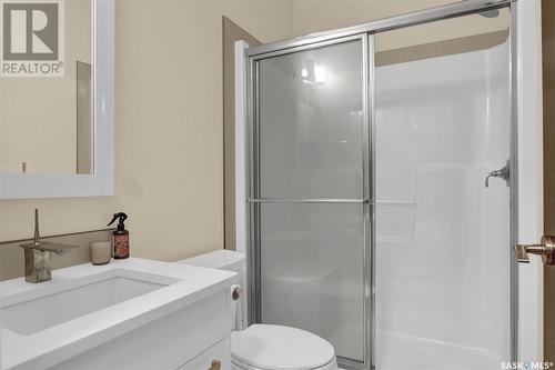 5266 Aviator Crescent, Regina, SK - Indoor Photo Showing Bathroom