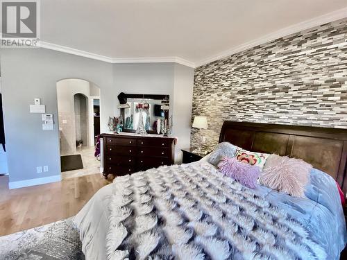 733 Golden Currant Road, Oliver, BC - Indoor Photo Showing Bedroom