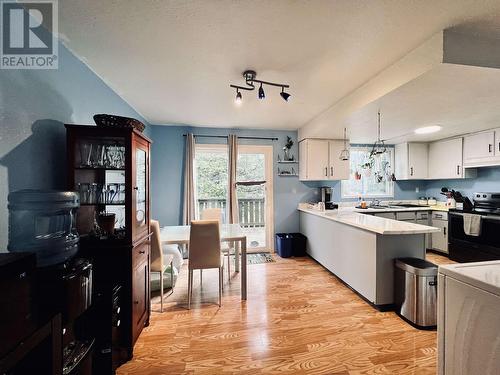 337 W 8Th Avenue, Prince Rupert, BC - Indoor Photo Showing Kitchen