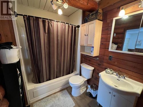 12 Walsh Road, Fort Nelson, BC - Indoor Photo Showing Bathroom