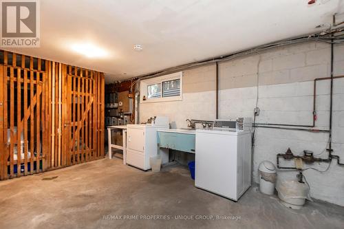 157 Berry Road, Toronto, ON - Indoor Photo Showing Laundry Room
