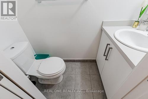 4710 - 12 York Street, Toronto, ON - Indoor Photo Showing Bathroom