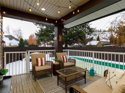864 Small Court, Kelowna, BC - Outdoor With Deck Patio Veranda With Exterior