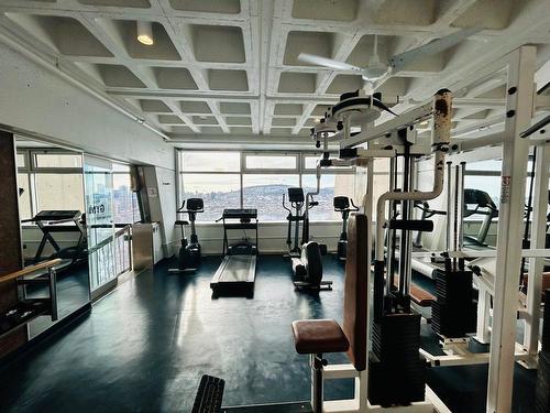 Exercise room - 220-3535 Av. Papineau, Montréal (Le Plateau-Mont-Royal), QC - Indoor Photo Showing Gym Room