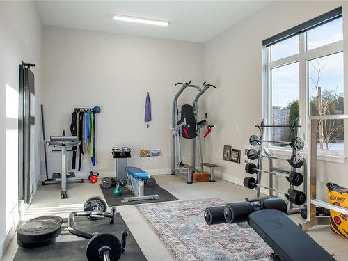 580 Arizona Dr, Campbell River, BC - Indoor Photo Showing Gym Room