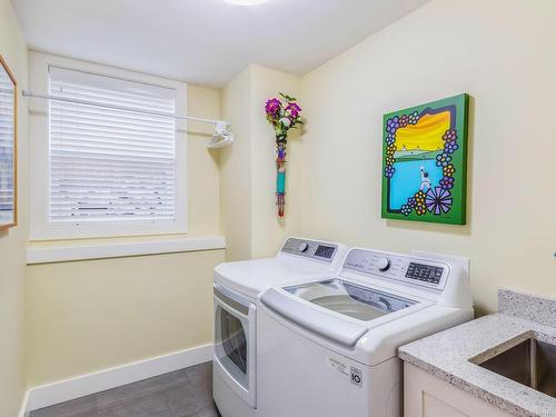 108 Linmark Way, Nanaimo, BC - Indoor Photo Showing Laundry Room