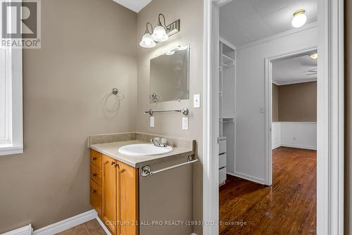 33-39 King Street E, Cramahe, ON - Indoor Photo Showing Bathroom