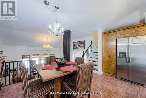 33 Maplewood Dr, Amaranth, ON - Indoor Photo Showing Dining Room