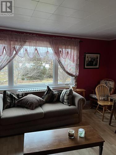 31 Main Street, Fox Harbour - Placentia Bay, NL - Indoor Photo Showing Living Room