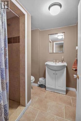 36 Lushs Road, Conception Bay South, NL - Indoor Photo Showing Bathroom