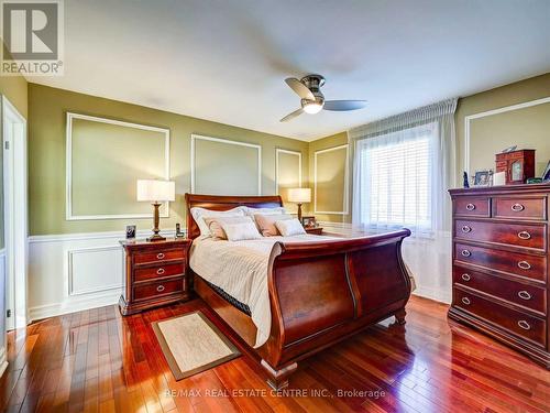 2518 Stillmeadow Road, Mississauga, ON - Indoor Photo Showing Bedroom