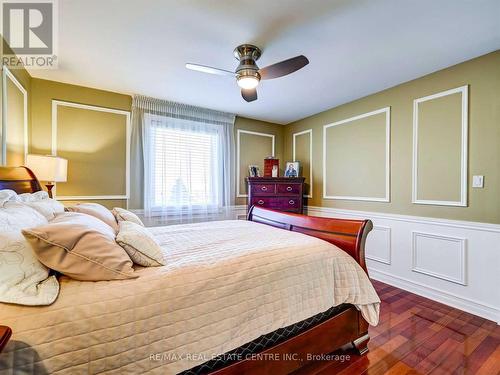 2518 Stillmeadow Rd, Mississauga, ON - Indoor Photo Showing Bedroom