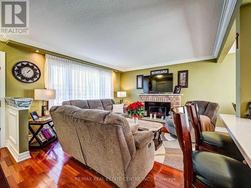2518 Stillmeadow Road, Mississauga, ON - Indoor Photo Showing Living Room With Fireplace