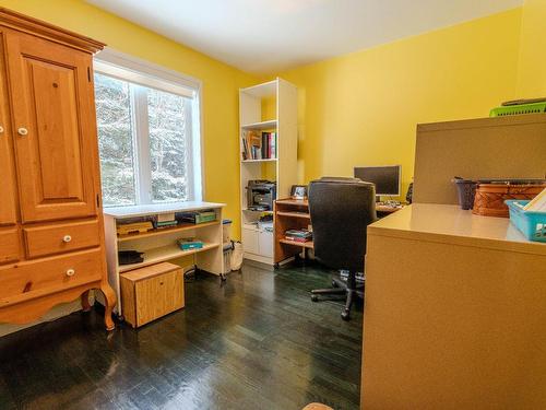 Chambre Ã Â coucher - 684Z 8E Rang, Saint-Théodore-D'Acton, QC - Indoor Photo Showing Office